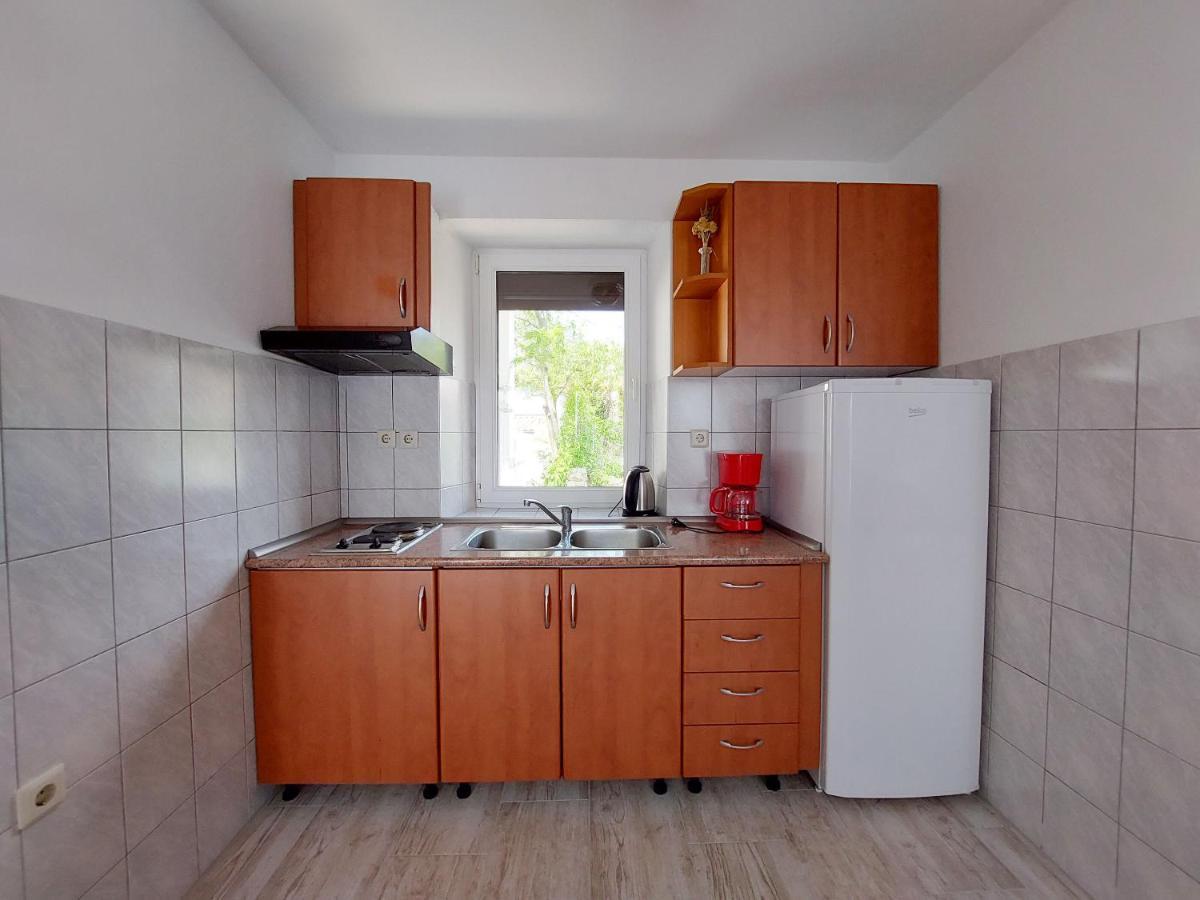 Apartments Ivan Čižići Bagian luar foto