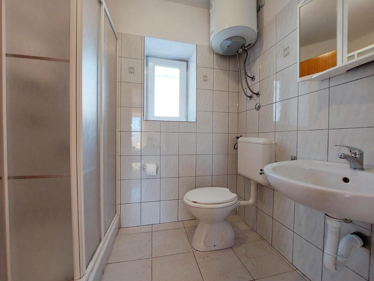 Apartments Ivan Čižići Bagian luar foto