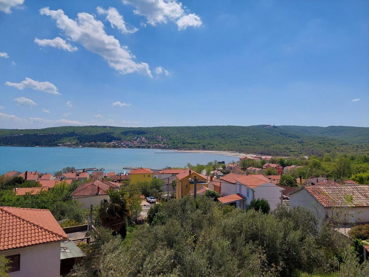 Apartments Ivan Čižići Bagian luar foto