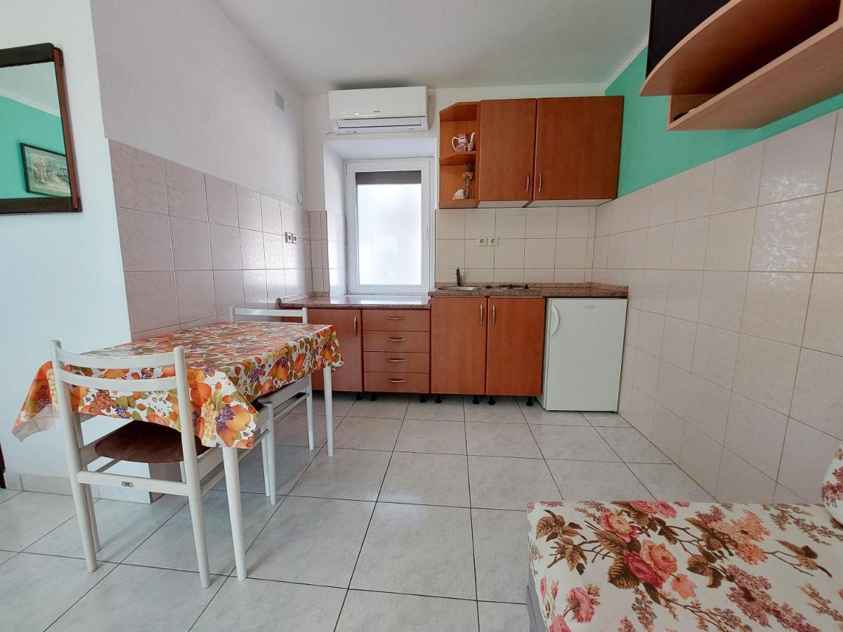 Apartments Ivan Čižići Bagian luar foto