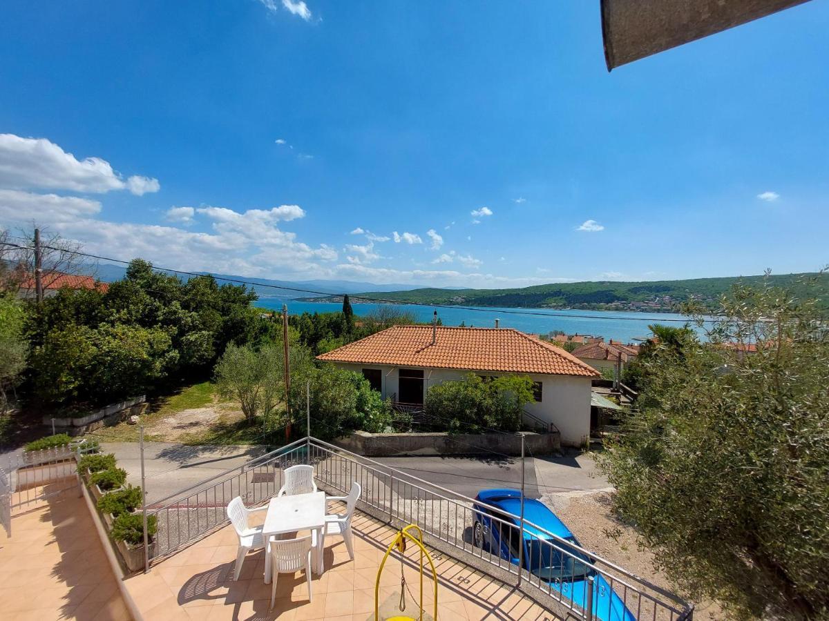 Apartments Ivan Čižići Bagian luar foto
