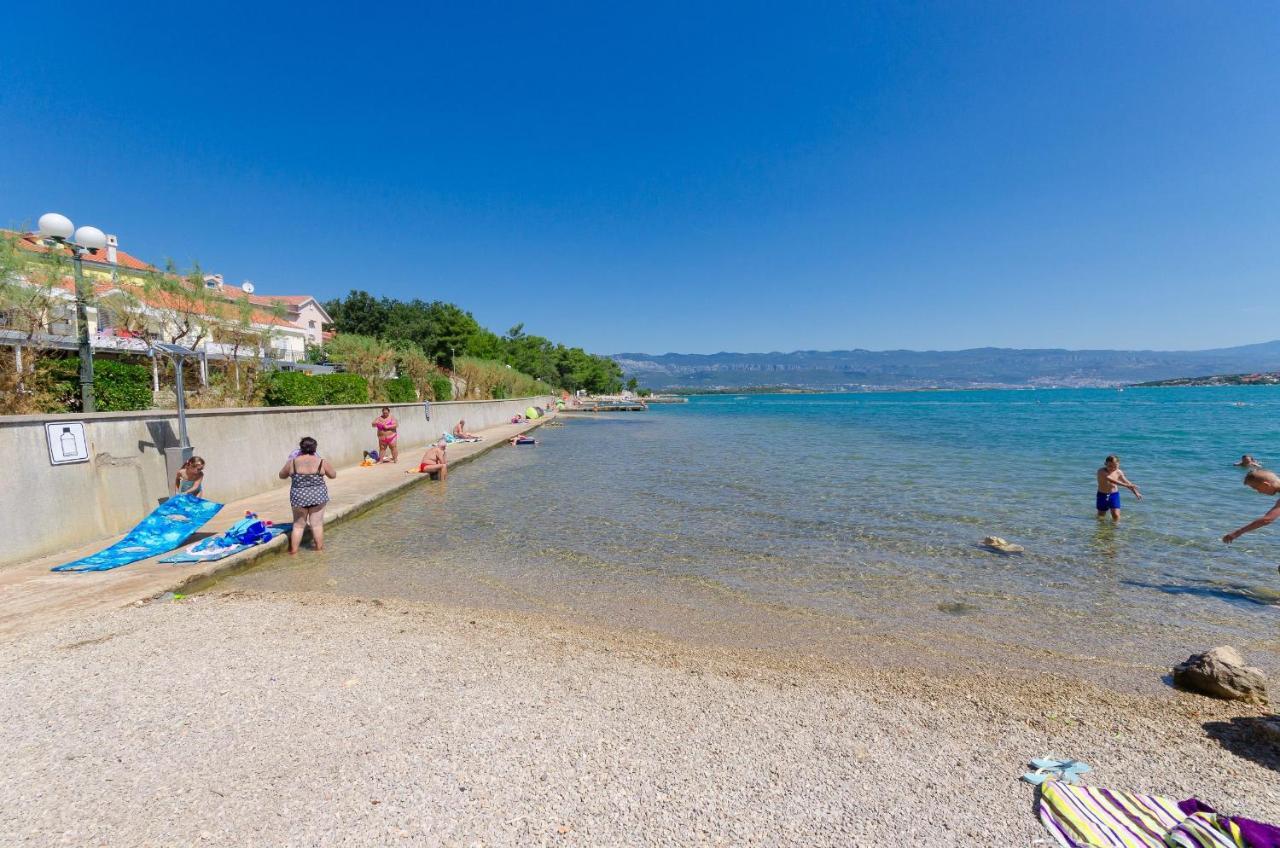 Apartments Ivan Čižići Bagian luar foto