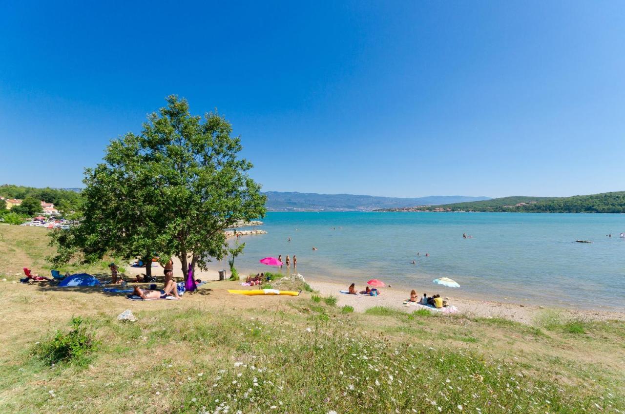 Apartments Ivan Čižići Bagian luar foto