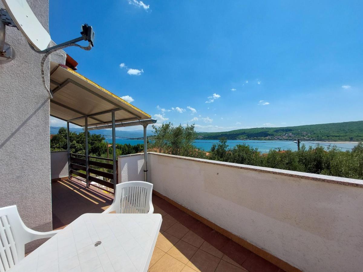 Apartments Ivan Čižići Bagian luar foto