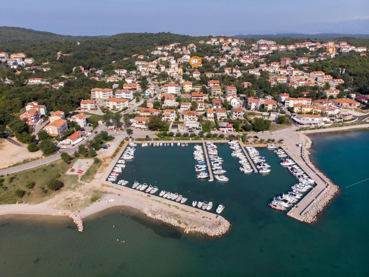 Apartments Ivan Čižići Bagian luar foto